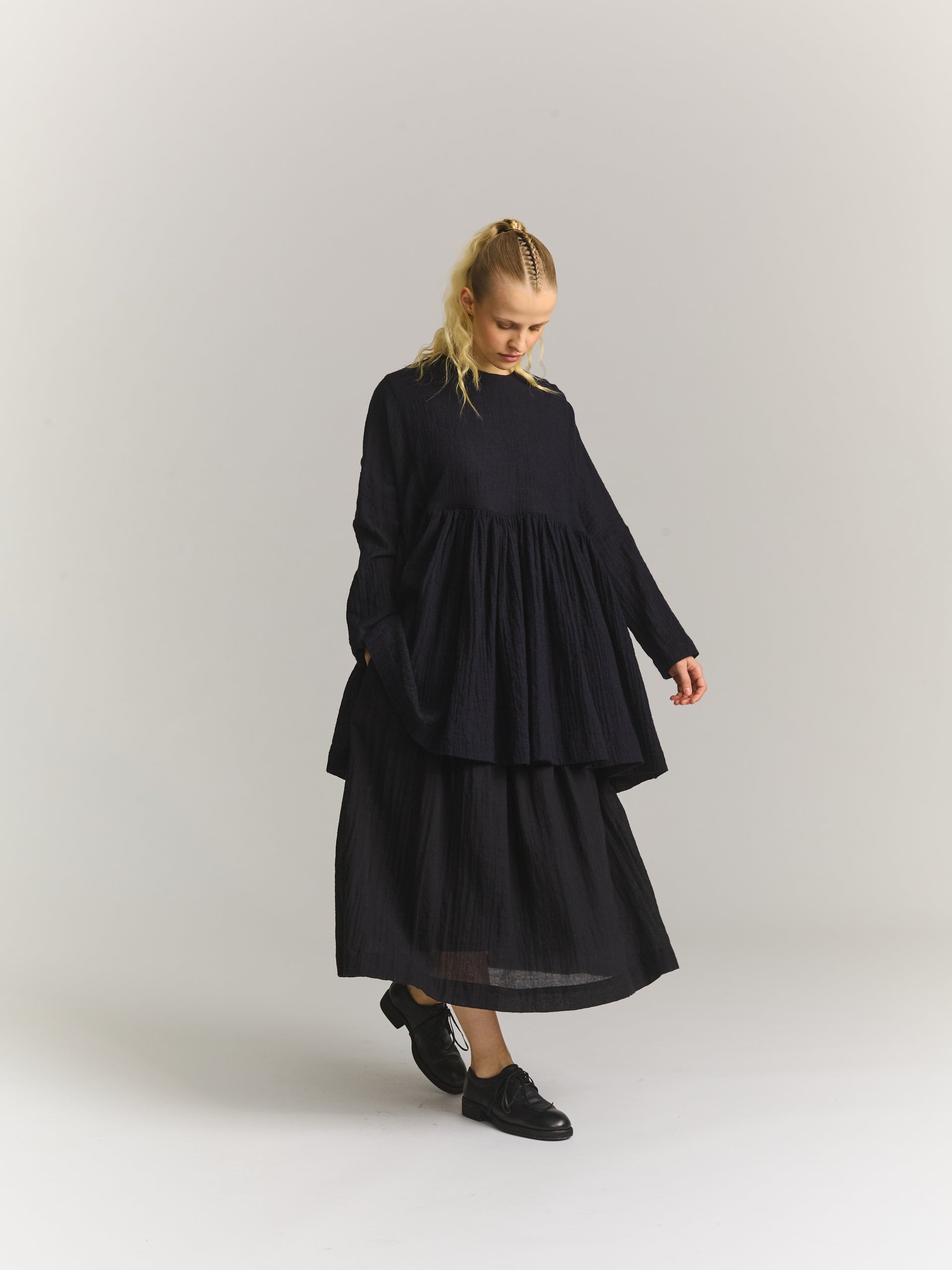 PYJ ROUCH TOP - OPEN WEAVE - NAVY