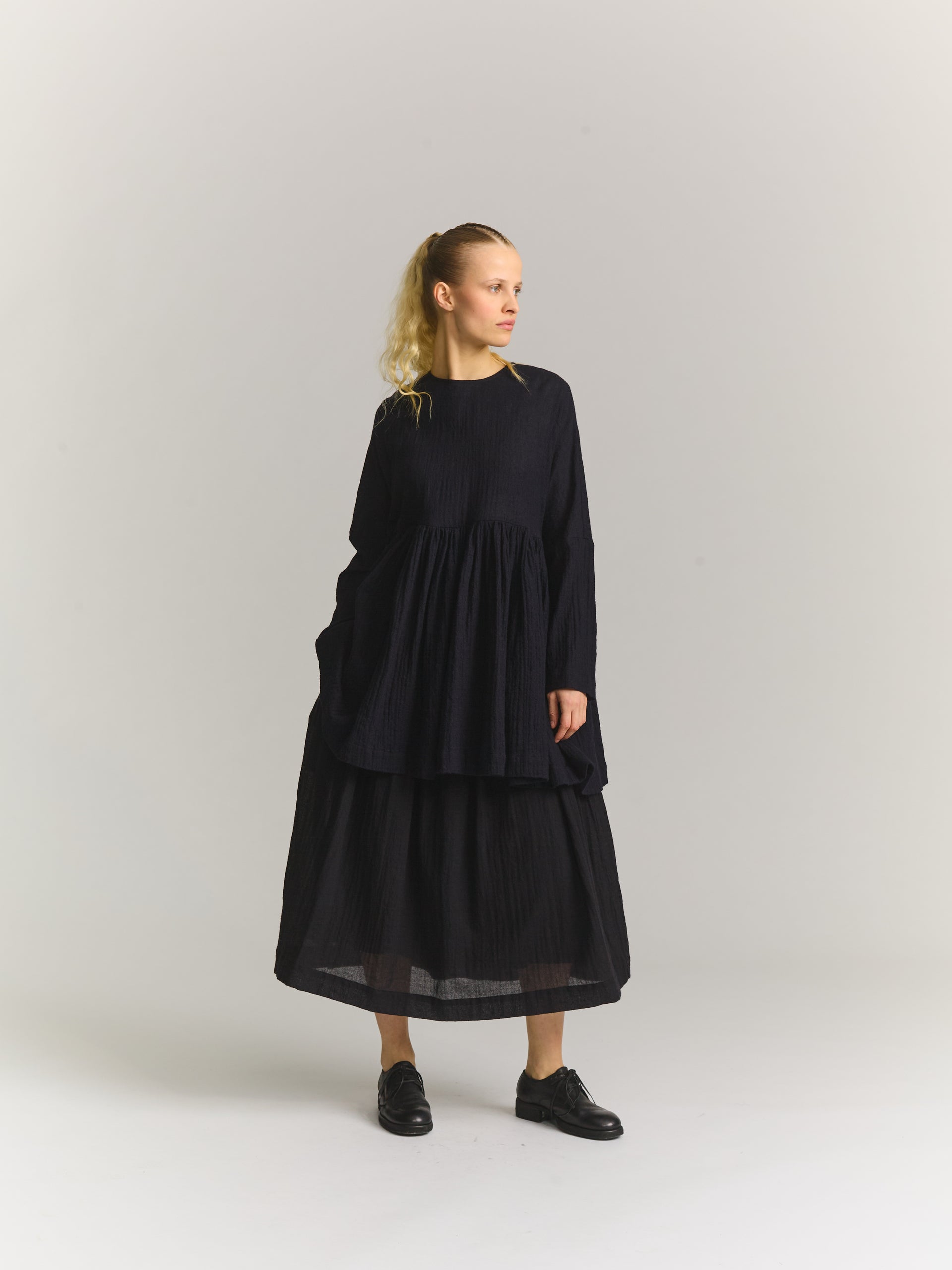 PYJ ROUCH TOP - OPEN WEAVE - NAVY