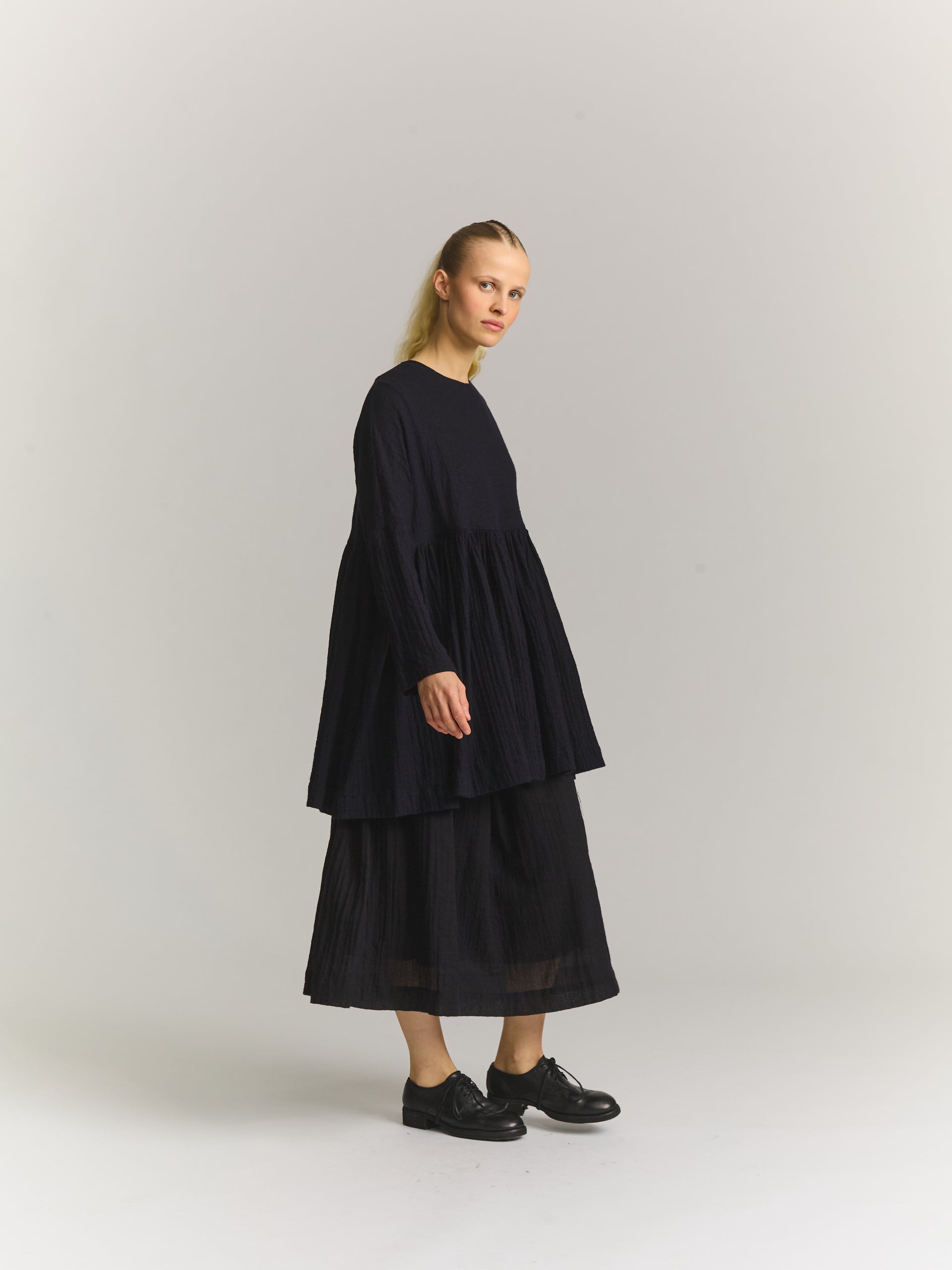 PYJ ROUCH TOP - OPEN WEAVE - NAVY