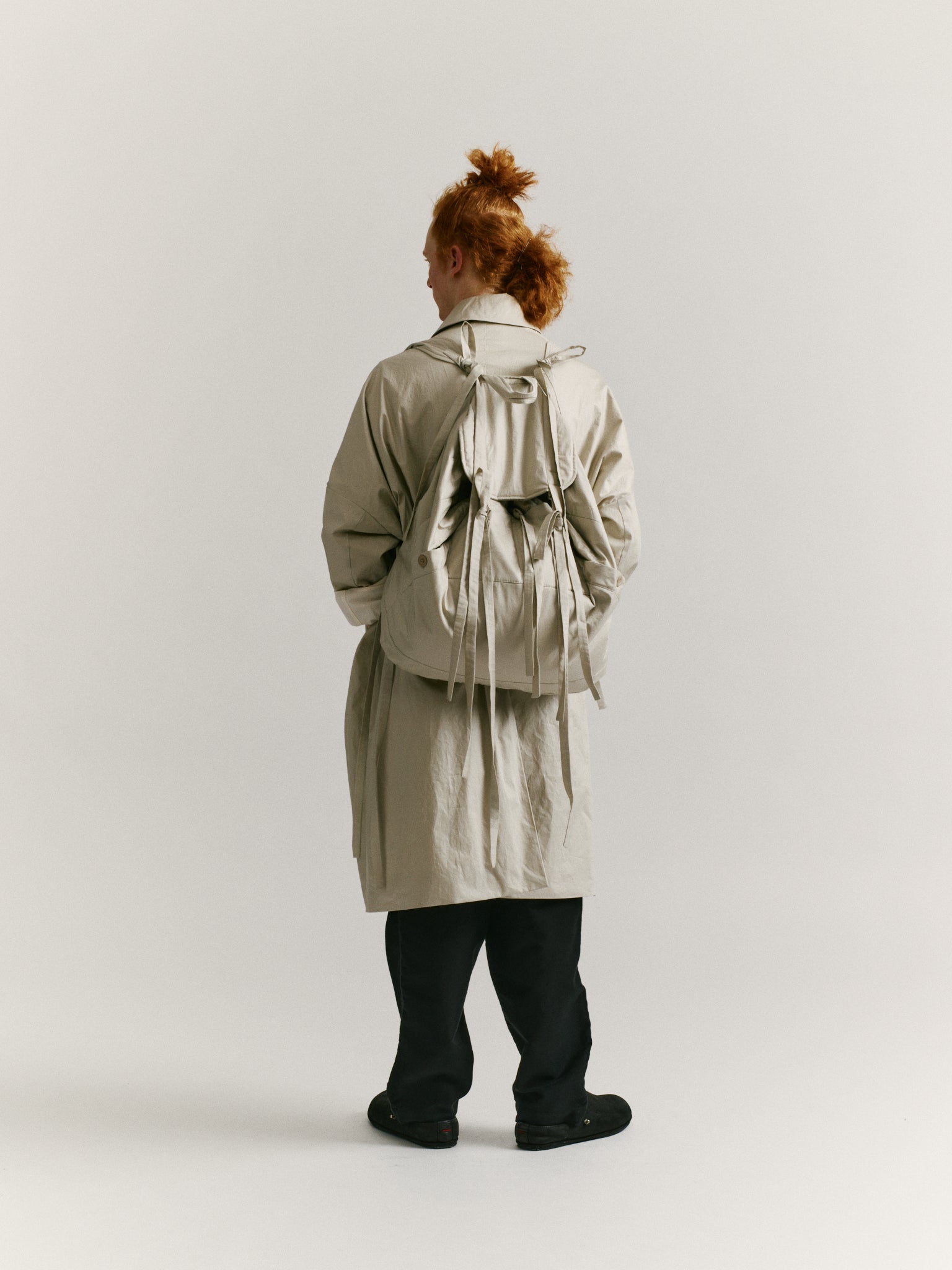 MILI BACK PACK - LACQUED - CONCRETE