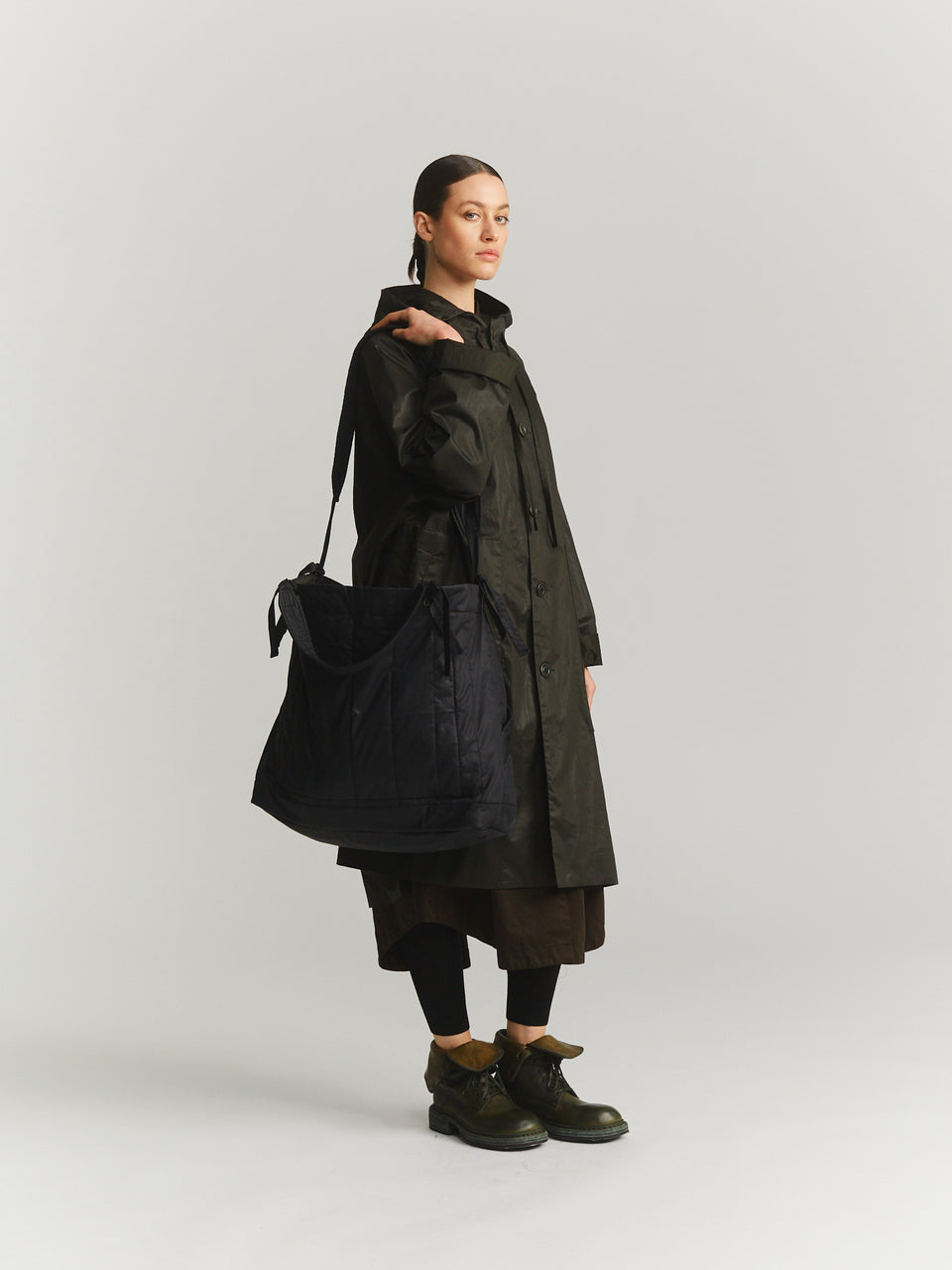 SAC MILI CARGO - LAQUÉ - NOIR