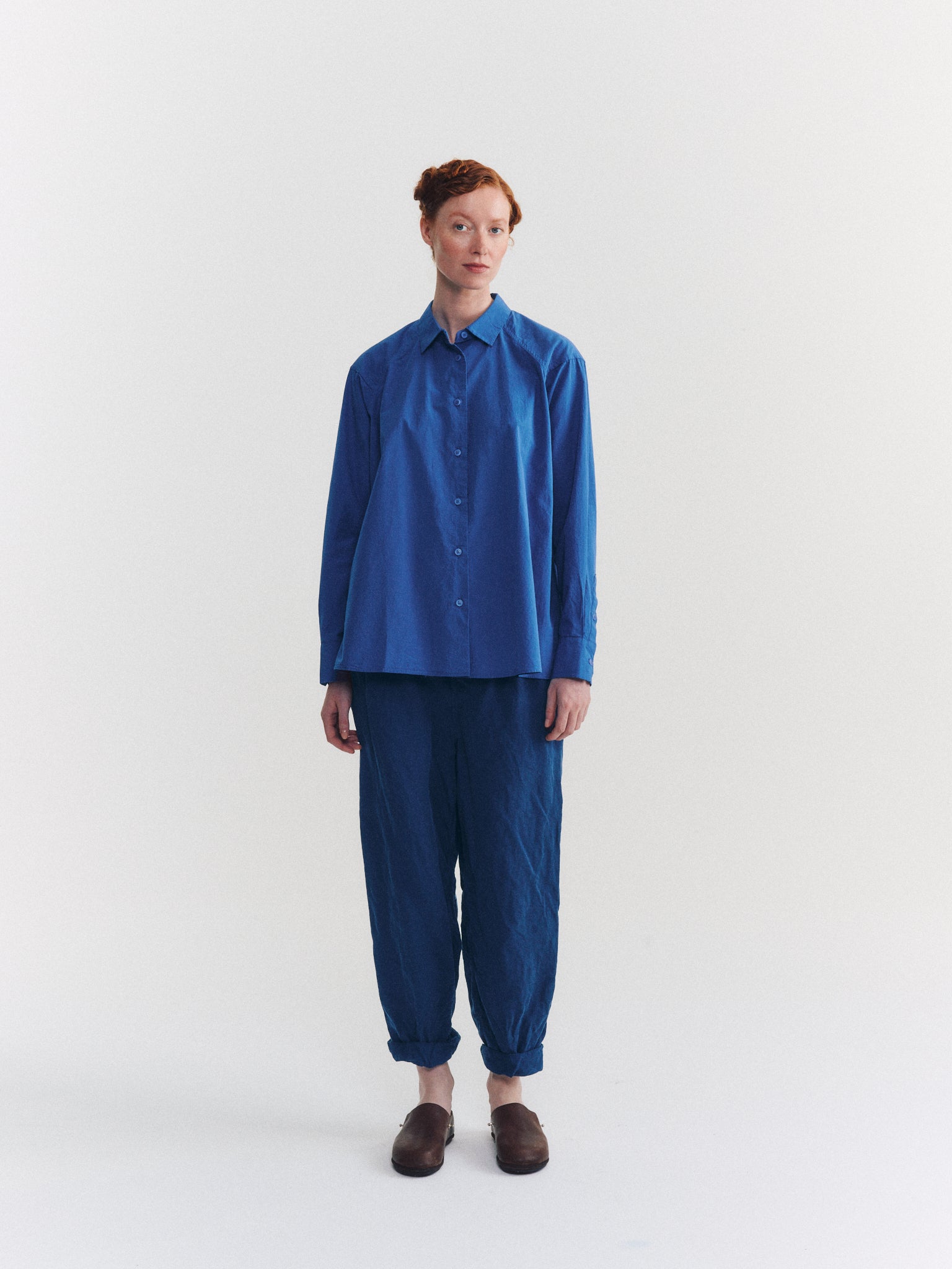 DRAYS TRAVAIL SHIRT - CHALK POPLIN - M BLUE