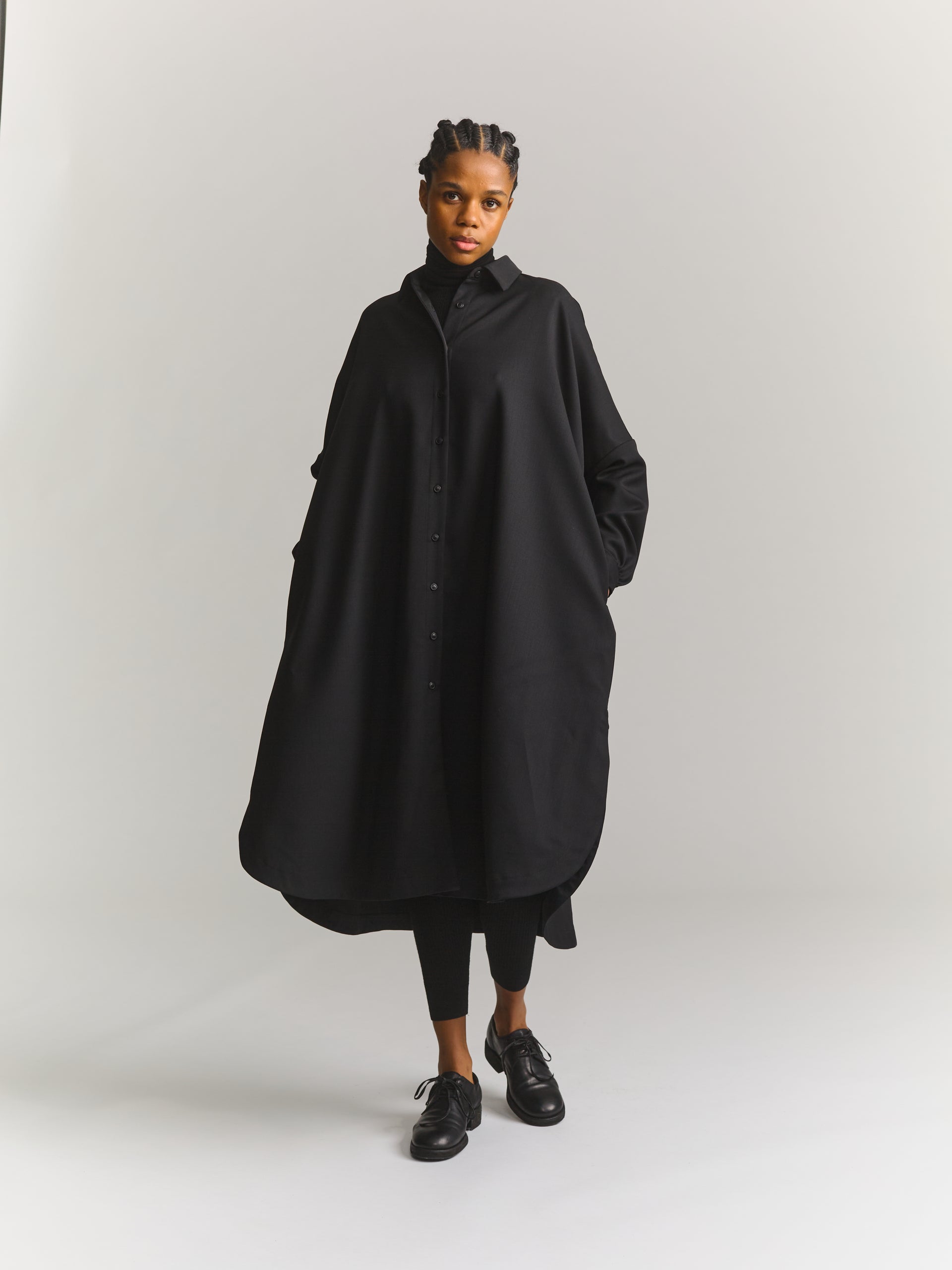 CHEMISE LONGUE YUKI - GABERDINE - NOIR