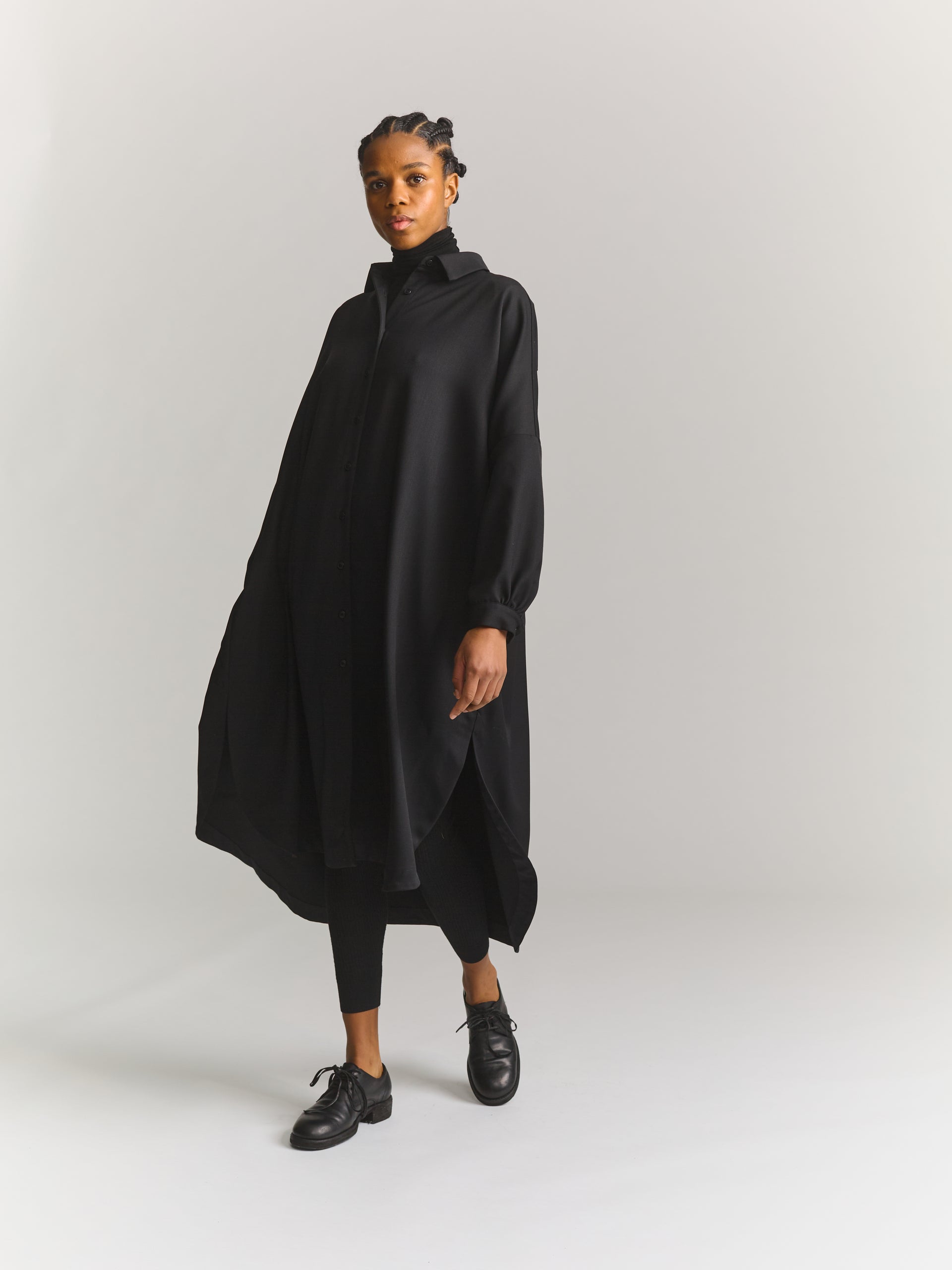 CHEMISE LONGUE YUKI - GABERDINE - NOIR