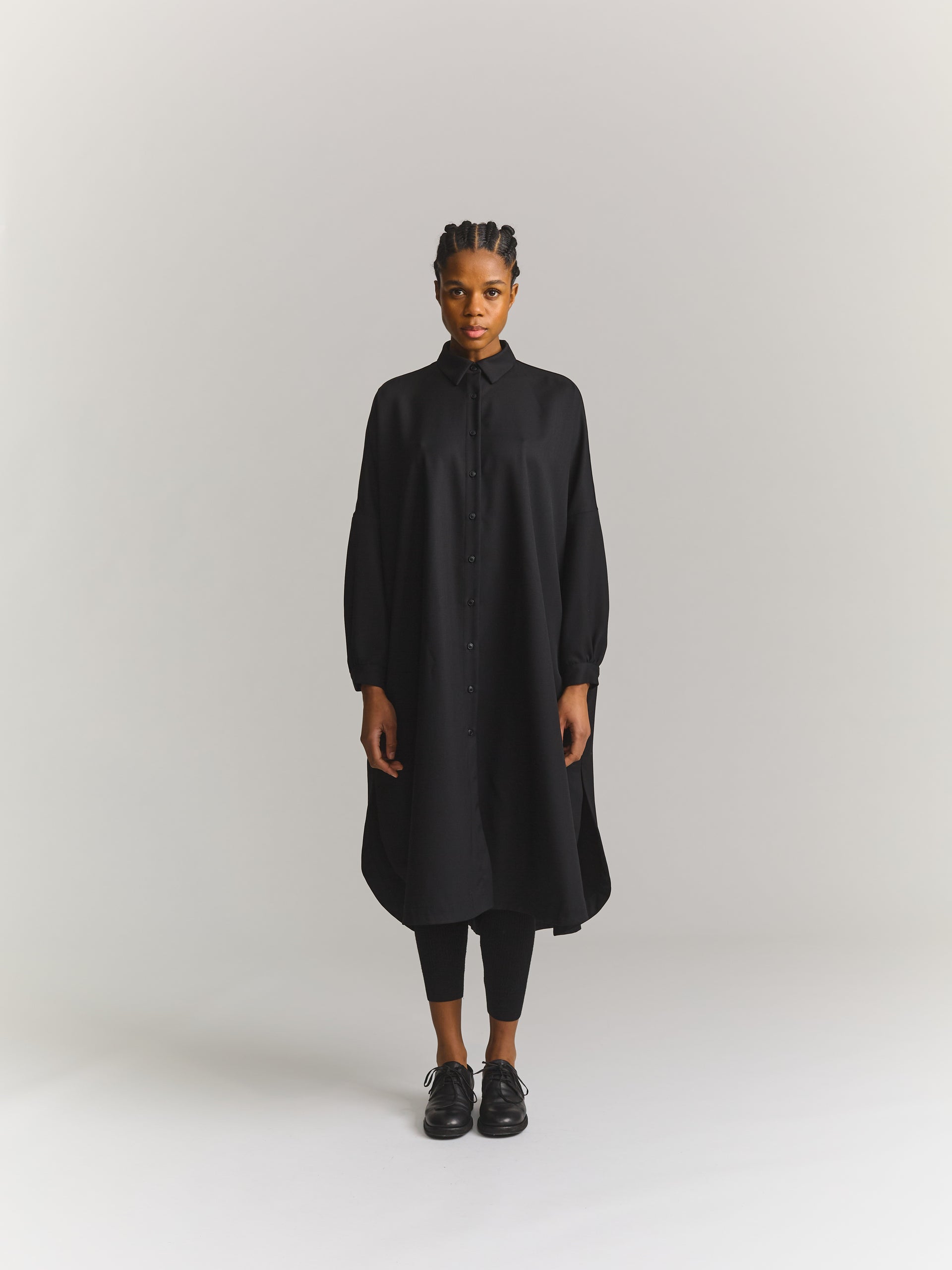 CHEMISE LONGUE YUKI - GABERDINE - NOIR