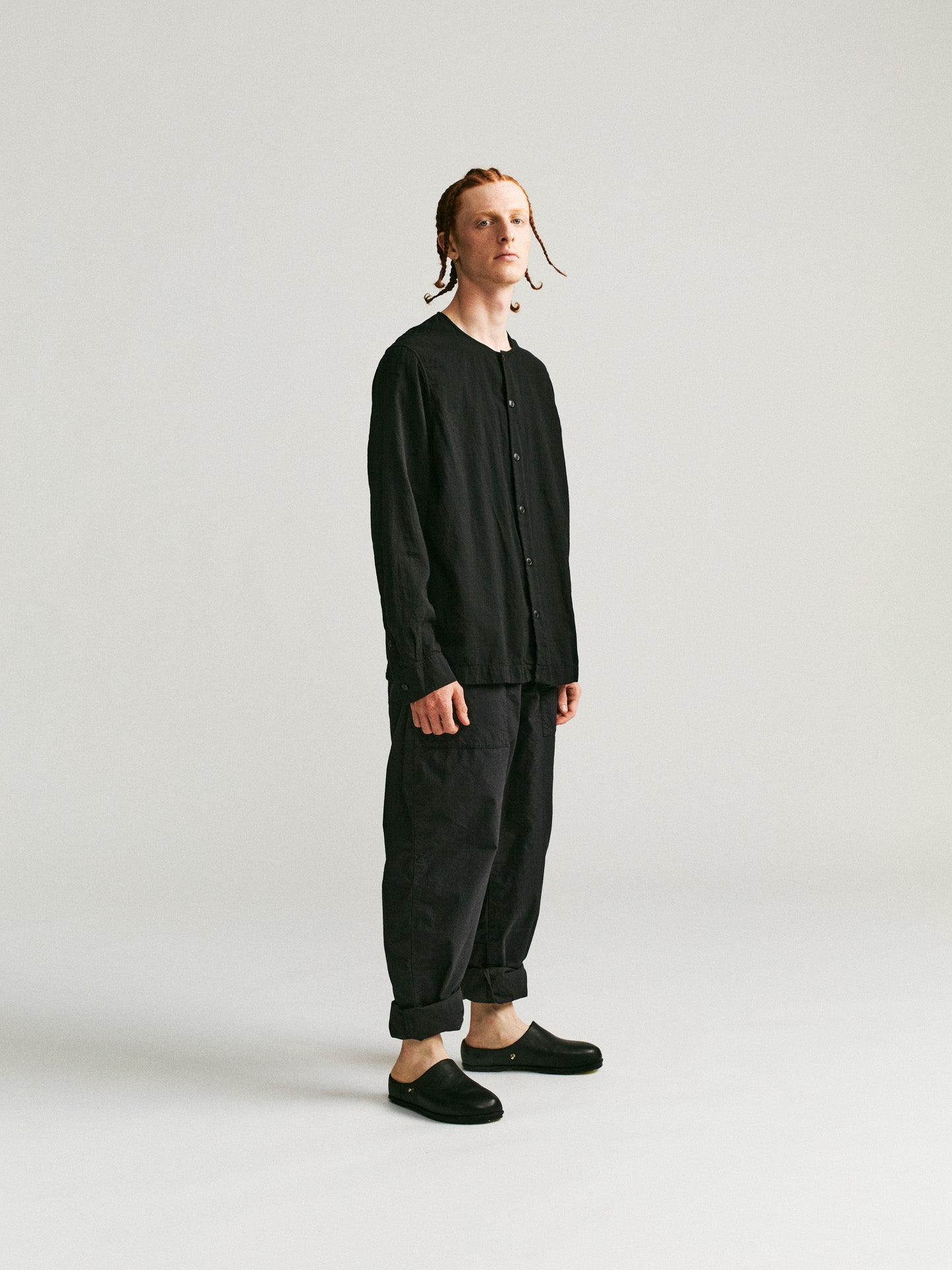 CASEY CASEY PANTALON BASIC COURT パンツ - パンツ