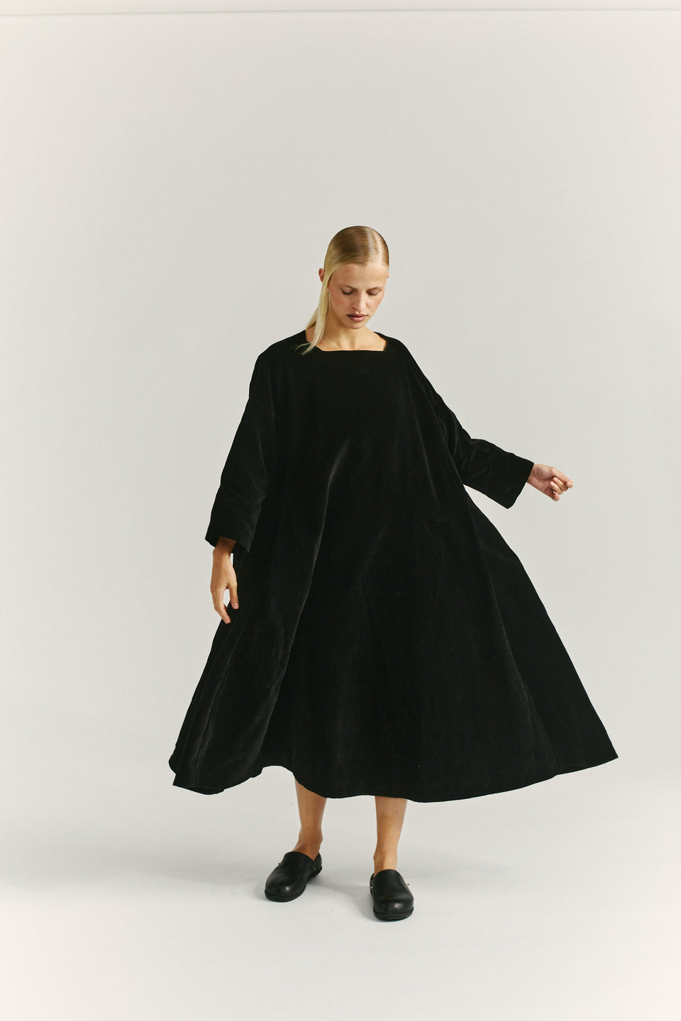 WOW LS DRES - LINVEL - BLACK