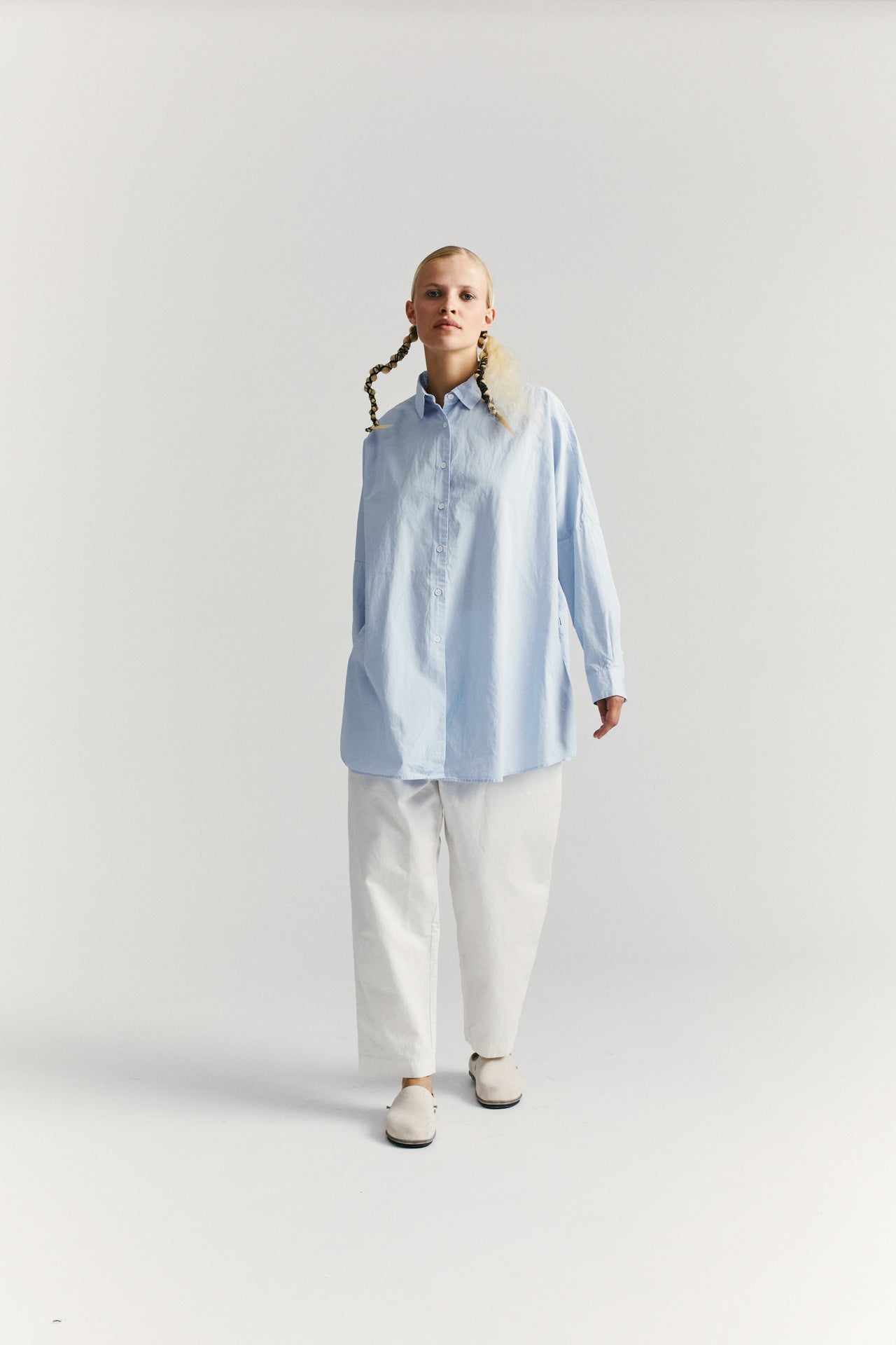 ATOMLESS LESS SHIRT - COT - SKY