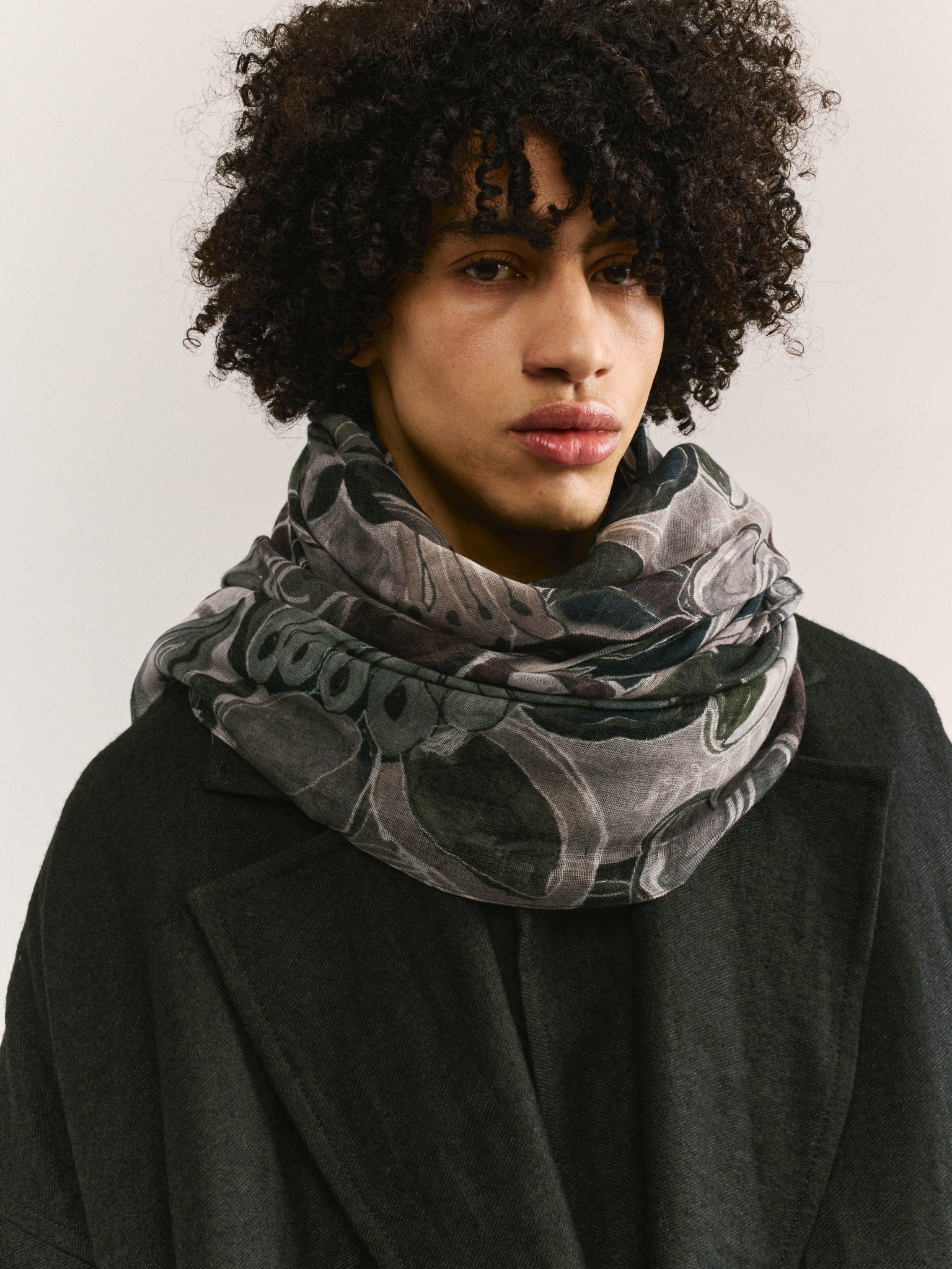 LONG SCARF - CASH SILK - GREYS