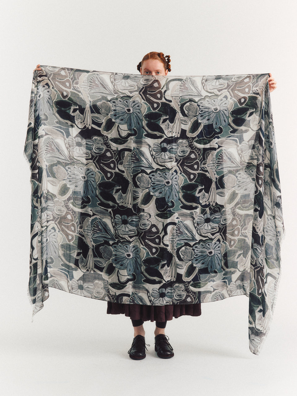 LONG SCARF - CASH SILK - GREYS
