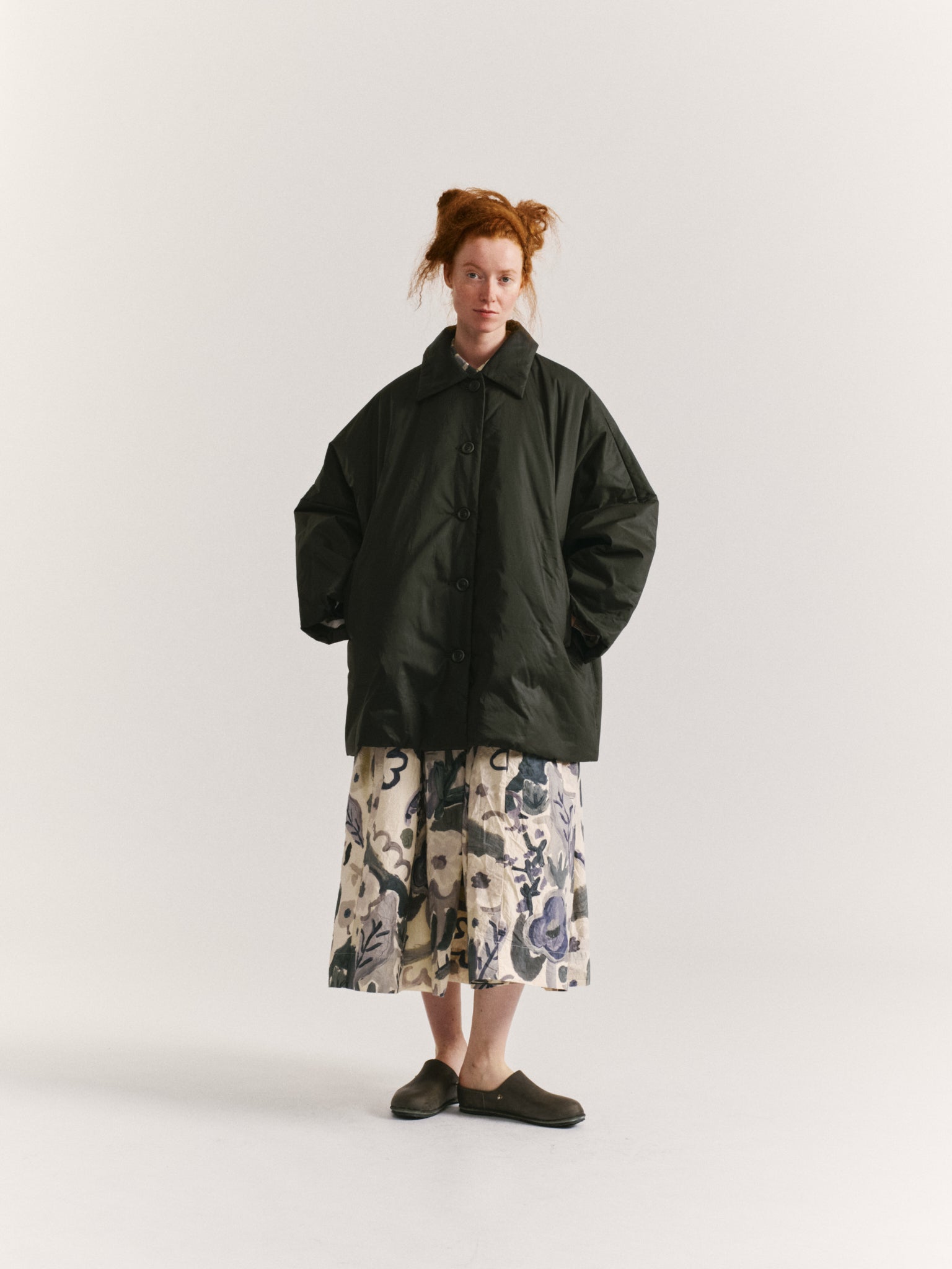 TRIANGLE COAT - LACQED - DARK KHAKI