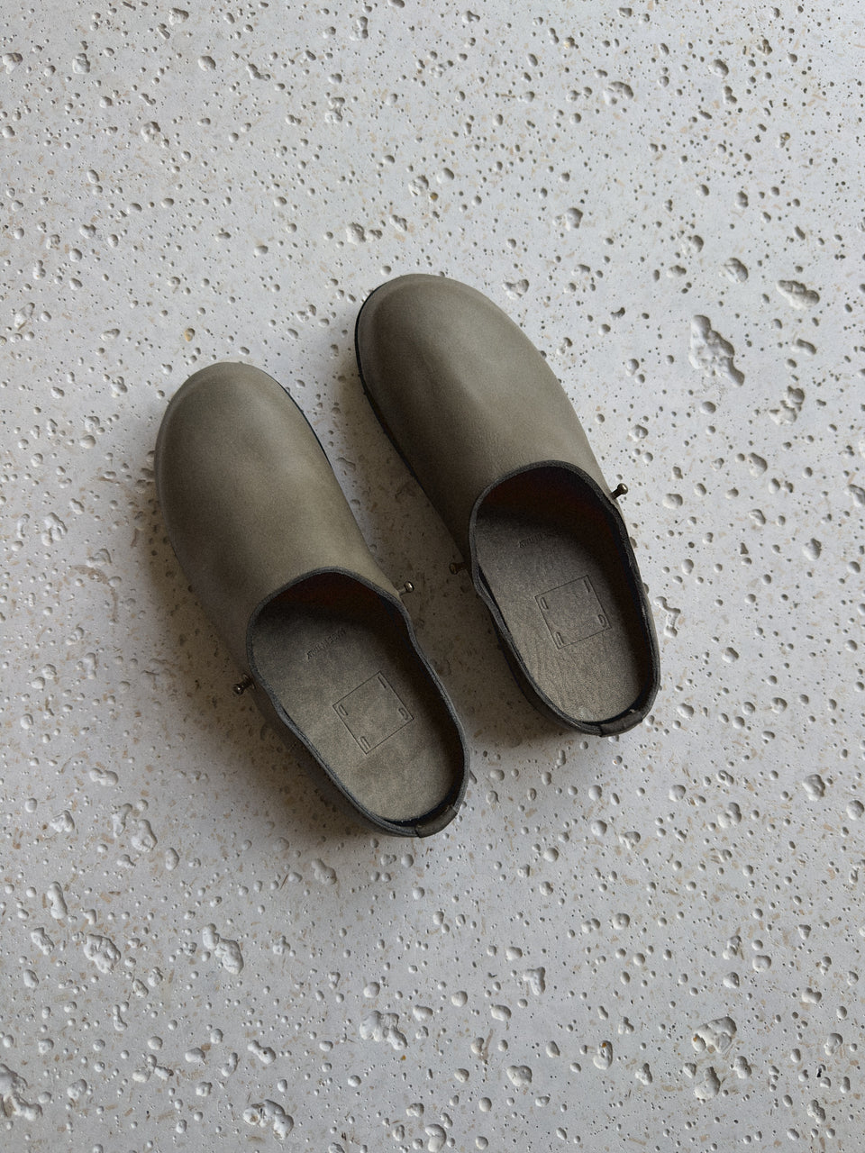 CASEY CASEY x GUIDI - CLOGS - KHAKI