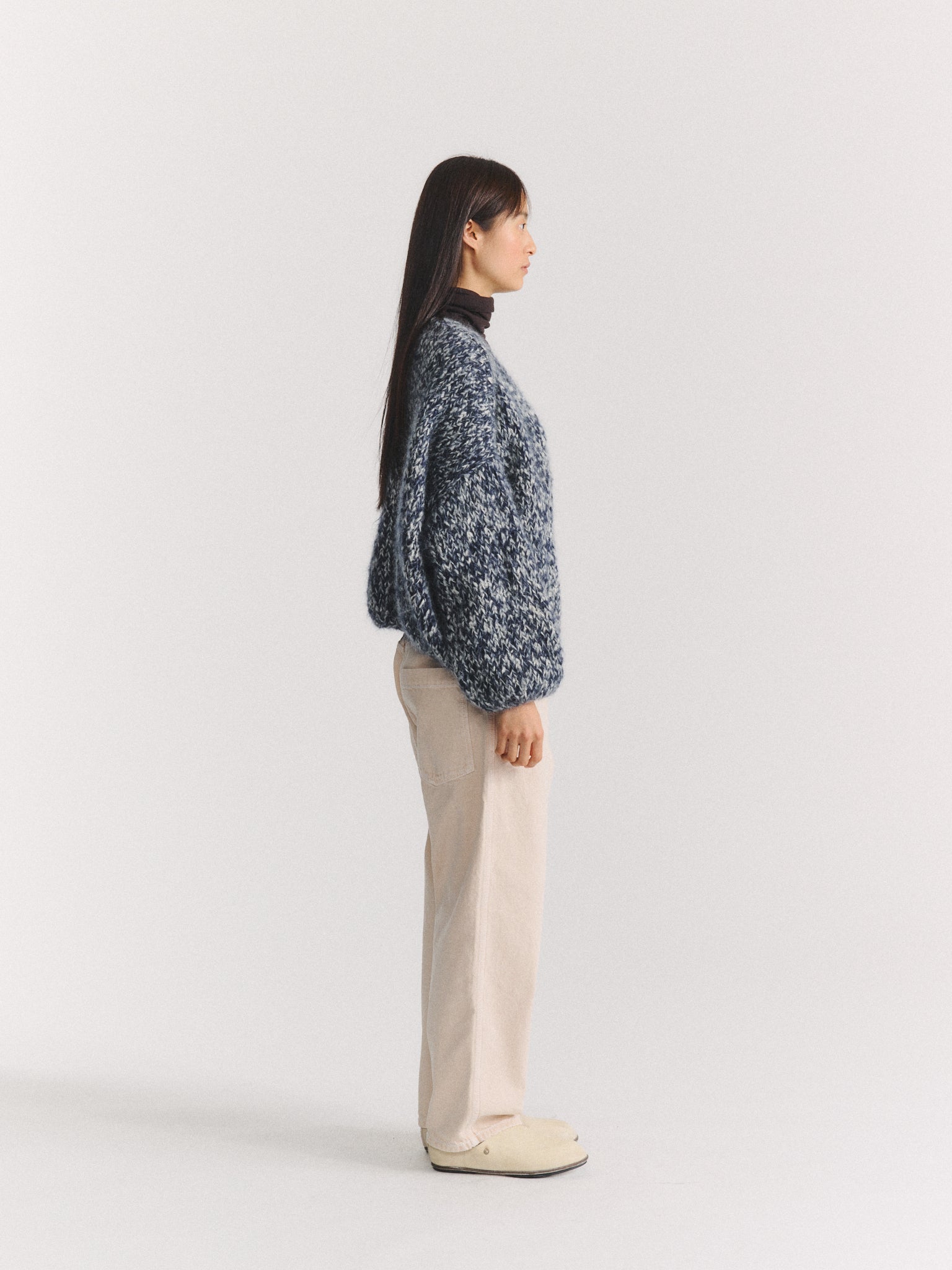 SHORT CARDIGAN - NAVY/PORCELAIN