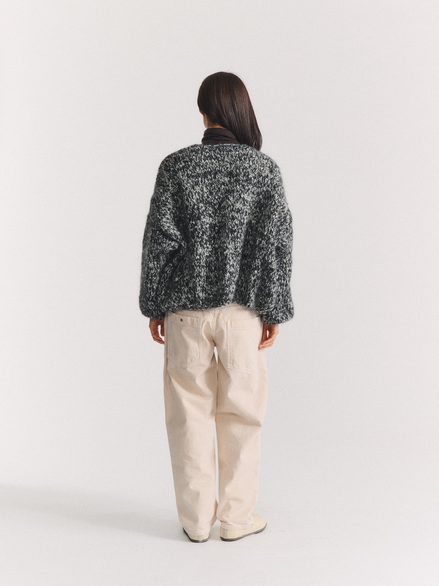 CARDIGAN COURT - NOIR/PORCELAINE