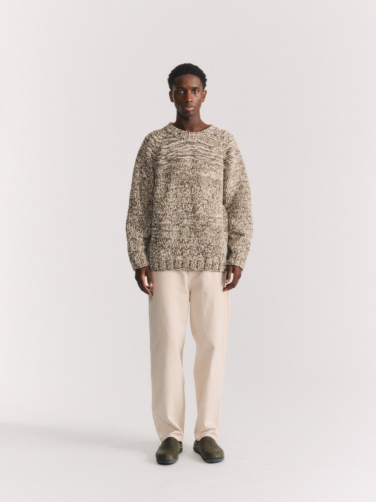 PULL À MAILLES MIXTES - KAKI/CRAIE