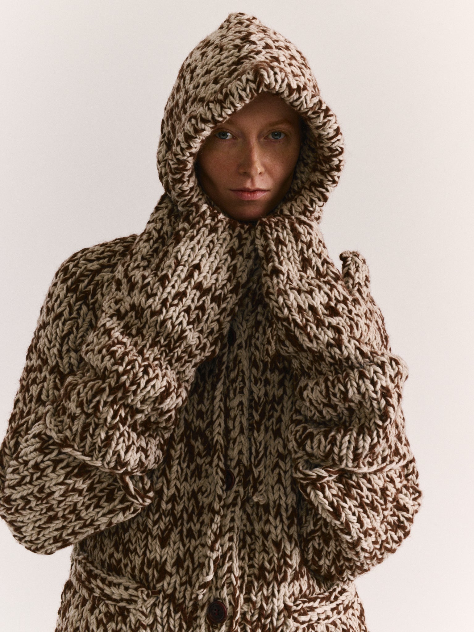 MITT - WOALP - MARRON