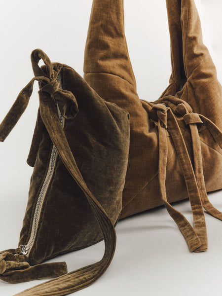 ORIGAMI BAG - MID VELVET - TAUPE – Casey Casey