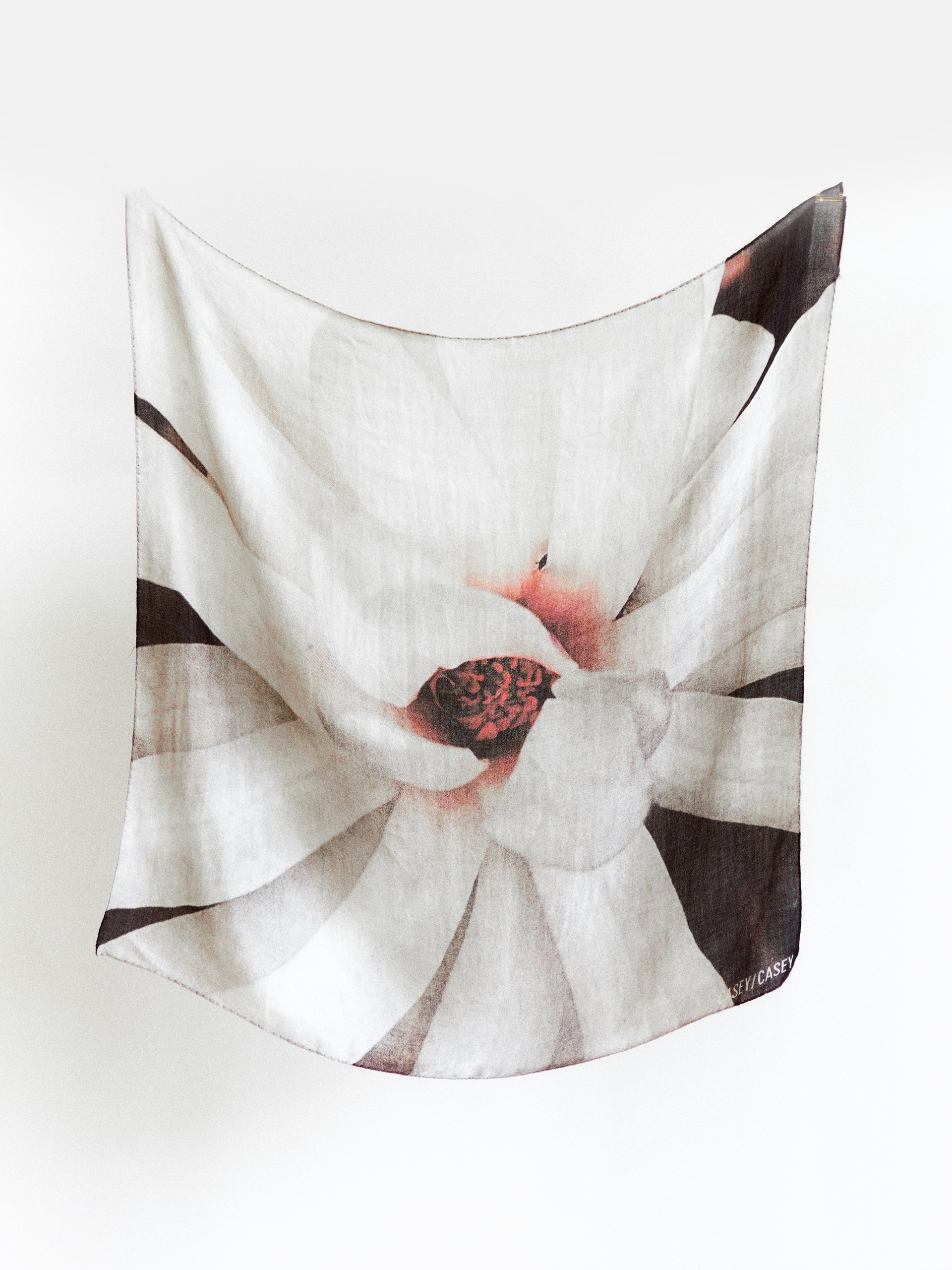 SQUARE SCARF - SERIE 1 - CASHSILK - PETALS